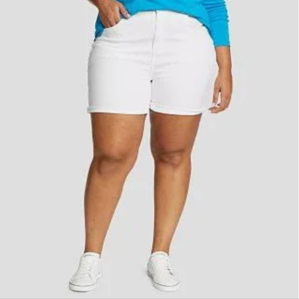 Eddie Bauer White Denim Flat Front 5-Pocket Stretch Shorts Size 18 NWOT